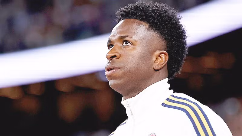 Vinicius vẫn chưa có câu trả lời cho việc đi hay ở tại Real Madrid.