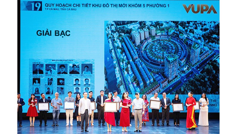 Hai đồ án/DA của T&T Group được vinh danh giải Bạc và giải Đồng. 173.jpg