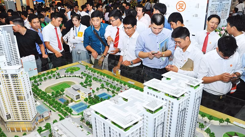 Mã định danh điện tử được kỳ vọng sẽ giúp giảm đáng kể rủi ro trong giao dịch bất động sản. Ảnh: NAM ANH