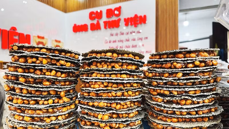 Kẹo cu-đơ là món ăn dân dã được nhiều người ưa thích.