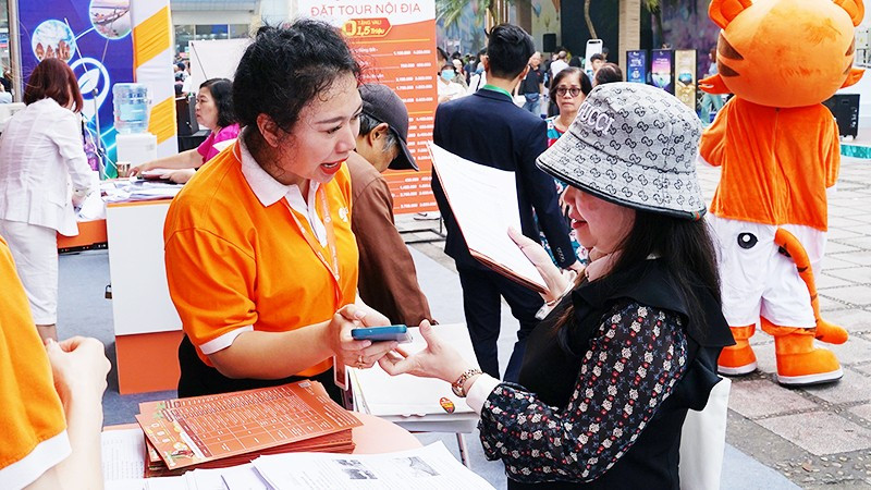 Nhiều chương trình kích cầu du lịch được triển khai ở cả cấp quốc gia và địa phương. Ảnh: BẮC SƠN