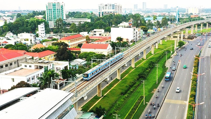 Tuyến metro số 1 (Bến Thành - Suối Tiên) sau 6 tháng vận hành đã ghi nhận hơn 10 triệu lượt hành khách. 101.jpg