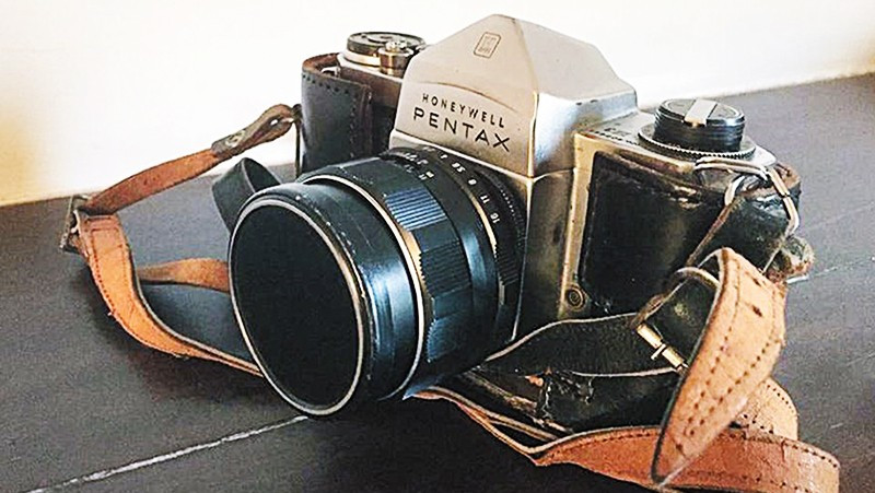 Chiếc máy ảnh Pentax Honeywell H3 hiện được lưu giữ tại Bảo tàng Chứng tích Chiến tranh. Nguồn: Bảo tàng Chứng tích Chiến tranh 42.jpg