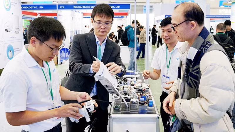 Việt Nam đang là điểm của nhóm doanh nghiệp FDI quy mô lớn. Ảnh: BẮC SƠN