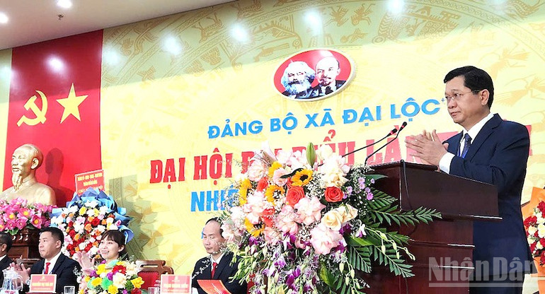 Đồng chí Trần Phước Sơn, Ủy viên Ban Thường vụ Thành ủy, Phó Chủ tịch Thường trực Hội đồng nhân dân thành phố Đà Nẵng phát biểu chỉ đạo tại Đại hội. (Ảnh: ĐÌNH TĂNG) ndo_br_dailoc1.jpg