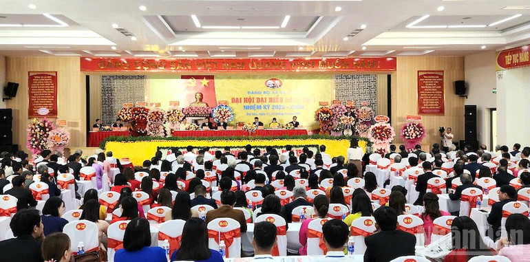 Quang cảnh tại Đại hội. (Ảnh: ĐÌNH TĂNG) ndo_br_dlac3.jpg