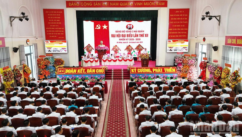 Quang cảnh tại Đại hội. (Ảnh: ĐÌNH TĂNG) ndo_br_hquan2.jpg