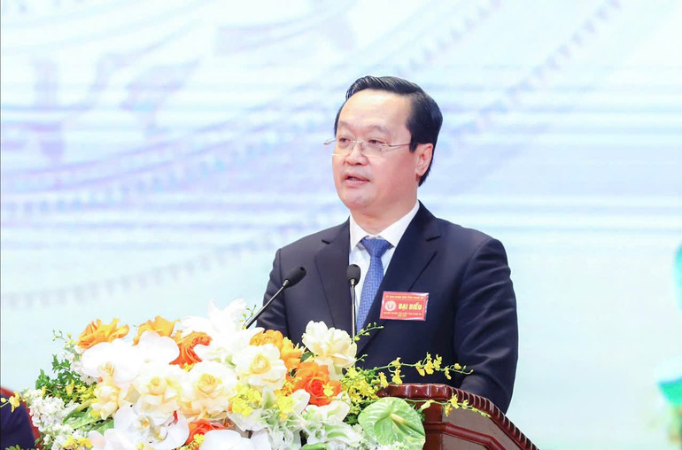 Bí thư Tỉnh ủy Nghệ An Nguyễn Đức Trung phát biểu tại Đại hội. z7051673252829-0e421ac29e399a0ff6f6063b464c8531.jpg