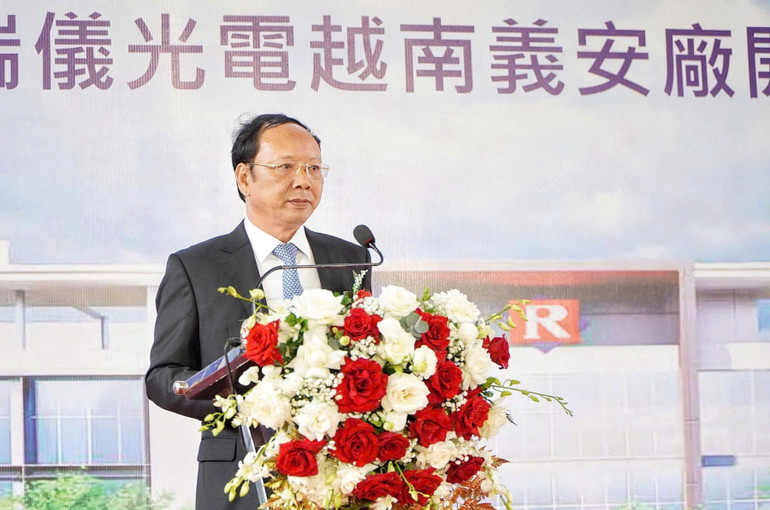 Đồng chí Bùi Thanh An, Phó Chủ tịch Thường trực Ủy ban nhân dân tỉnh Nghệ An phát biểu tại buổi lễ. z7163802974791-5f06aa79fb8edc73ab5e4c01b2ae0145.jpg