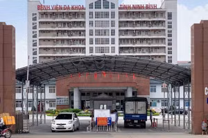Bệnh viện Đa khoa tỉnh Ninh Bình - nơi tiếp nhận và điều trị cho người bệnh đến từ nhiều địa phương trong tỉnh và khu vực lân cận. 