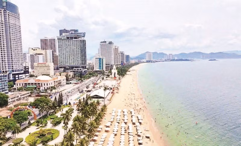 Nha Trang sở hữu bãi biển đẹp nhất thế giới.