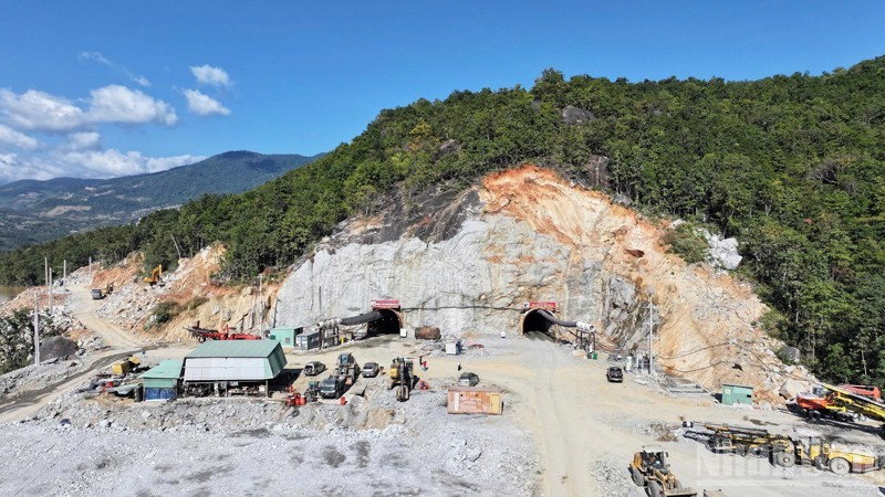 Một góc dự án công trường Dự án Thủy điện tích năng Bác Ái, xã Bác Ái Tây, tỉnh Khánh Hòa. (Ảnh: NGUYỄN TRUNG)