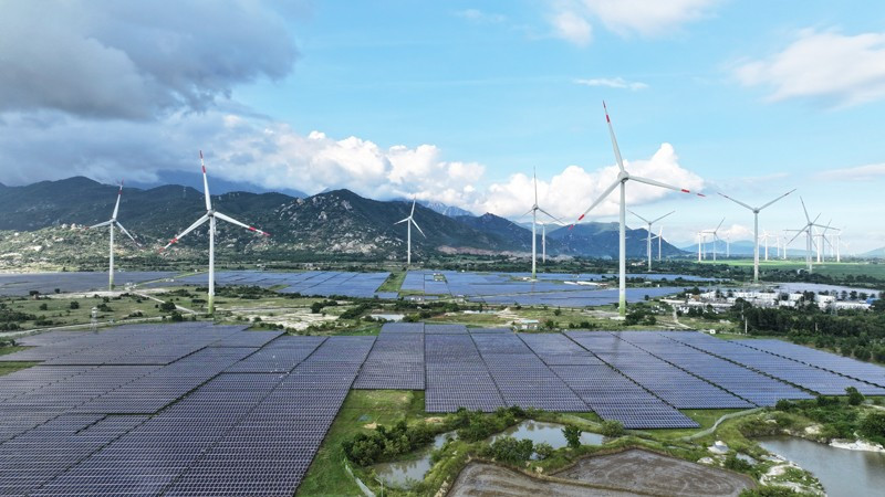 Phát triển năng lượng, một trong những lợi thế thu hút đầu tư của tỉnh Khánh Hòa trong thời gian tới. (Ảnh: NGUYỄN TRUNG)