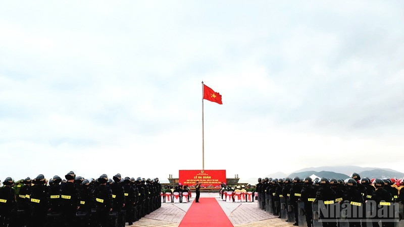 Quang cảnh buổi lễ ra quân. (Ảnh: VŨ TÂN)