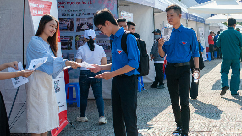 Đà Nẵng chú trọng đào tạo nghề và giải quyết việc làm cho thanh niên.