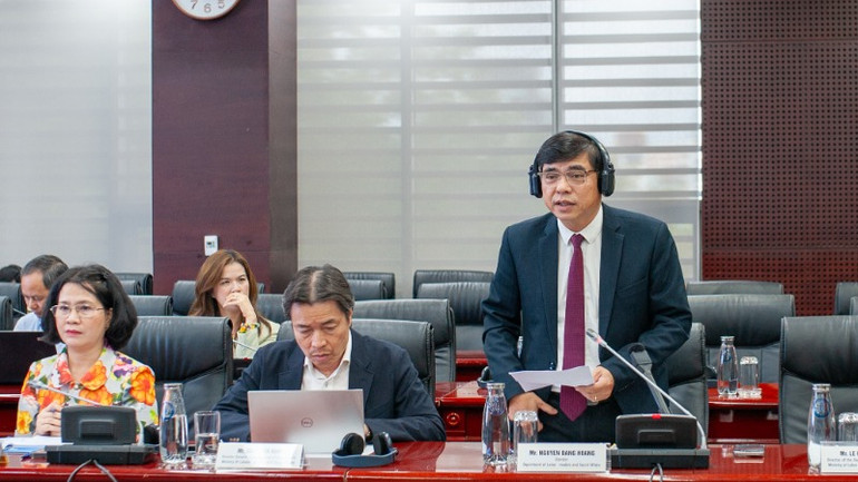 Giám đốc Sở Lao động-Thương binh và Xã hội Đà Nẵng Nguyễn Đăng Hoàng phát biểu. Giám đốc Sở Lao động-Thương binh và Xã hội Đà Nẵng Nguyễn Đăng Hoàng phát biểu.