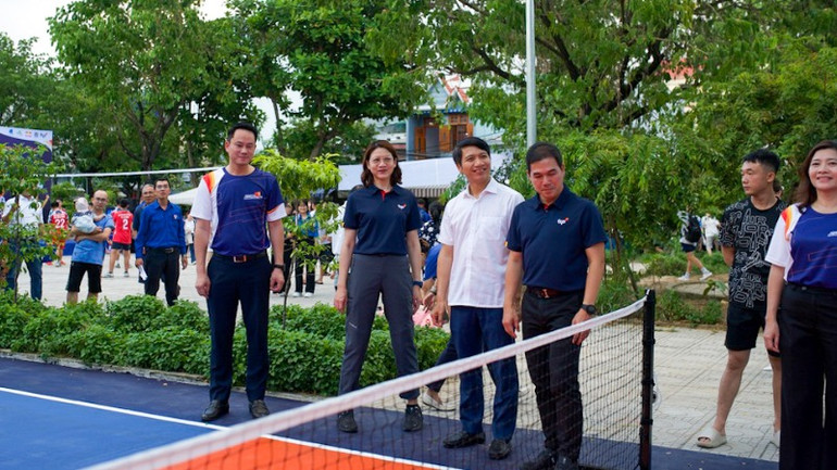 Bí thư thường trực Trung ương Đoàn Thanh niên Cộng sản Hồ Chí Minh, Chủ tịch Trung ương Hội Liên hiệp Thanh niên Việt Nam Nguyễn Ngọc Lương tham quan công trình.