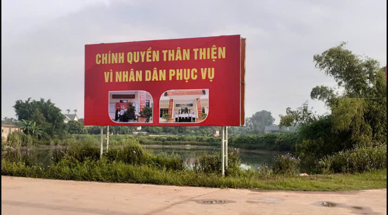 Tuyên truyền xây dựng chính quyền thân thiện được đẩy mạnh bằng nhiều hình thức.