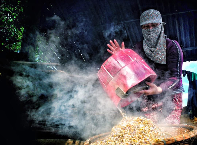 Hến sông La nổi tiếng khắp vùng nhờ chất lượng đặc biệt.