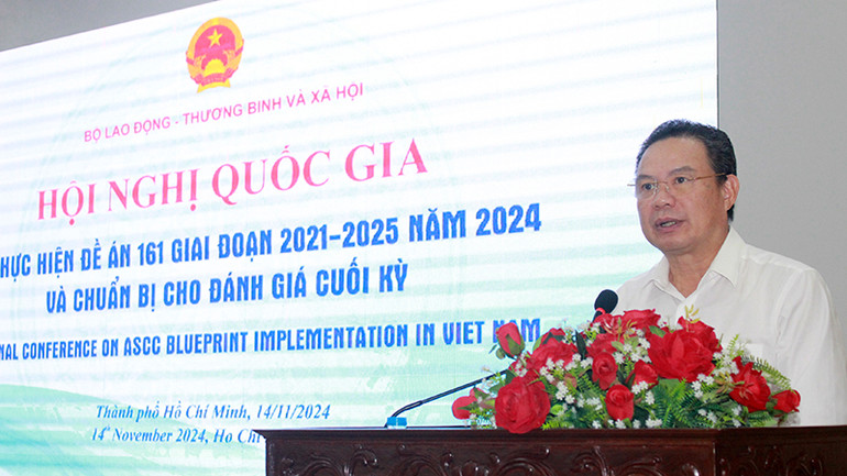 Thứ trưởng Lê Văn Thanh phát biểu khai mạc hội nghị. (Ảnh: Molisa) Thứ trưởng Lê Văn Thanh phát biểu khai mạc hội nghị. (Ảnh: Molisa)