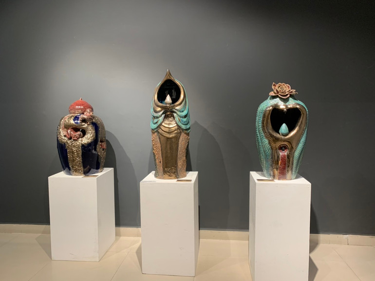 "Hương sen" - tác phẩm của nghệ sĩ Nguyễn Văn Cường đến từ Biên Hòa.