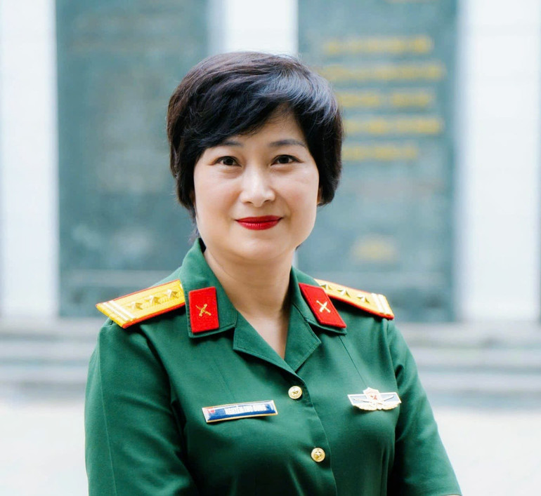 Thượng tá Nguyễn Thu Dung - Giám đốc Điện ảnh Quân đội nhân dân.