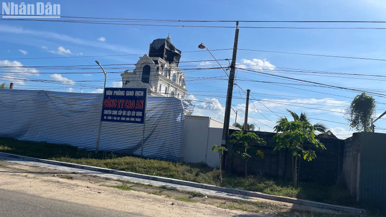 Công trình vi phạm.