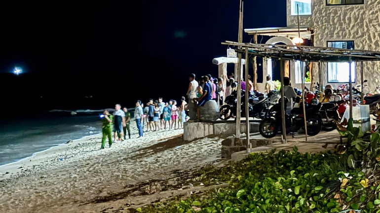 Khu vực du khách chèo sub mất tích.