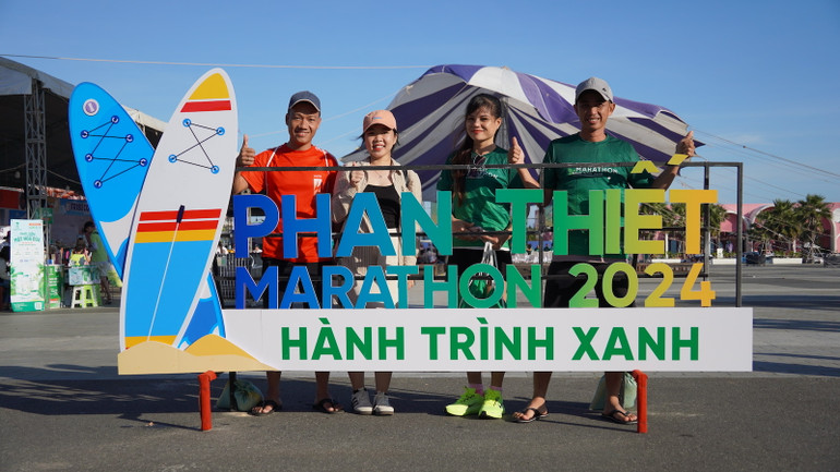 Ủy ban nhân dân thành phố Phan Thiết (tỉnh Bình Thuận) cùng đơn vị Stop And Sports tiếp tục tổ chức Phan Thiết Marathon 2024