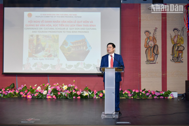 Ông Phạm Văn Nghiêm, Phó Chủ tịch UBND tỉnh Thái Bình, phát biểu tại hội nghị. Ông Phạm Văn Nghiêm, Phó Chủ tịch UBND tỉnh Thái Bình, phát biểu tại hội nghị.