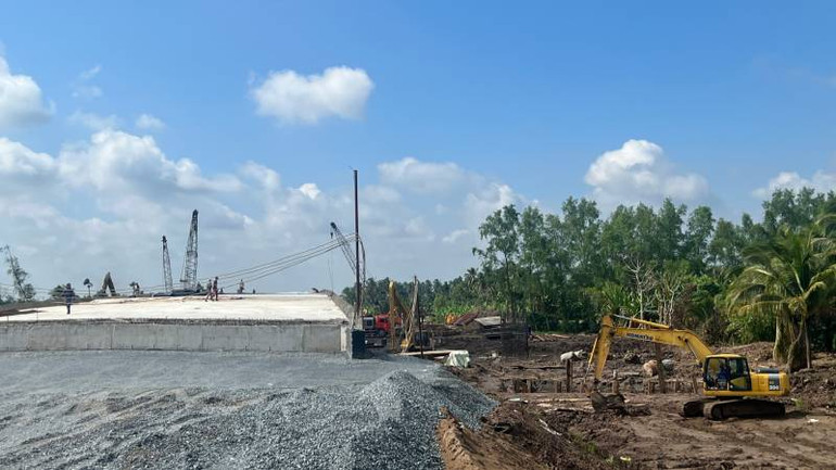 Tỉnh Bến Tre tập trung thực hiện các công trình, dự án trọng điểm phát triển kinh tế-xã hội. (Ảnh: HOÀNG TRUNG)