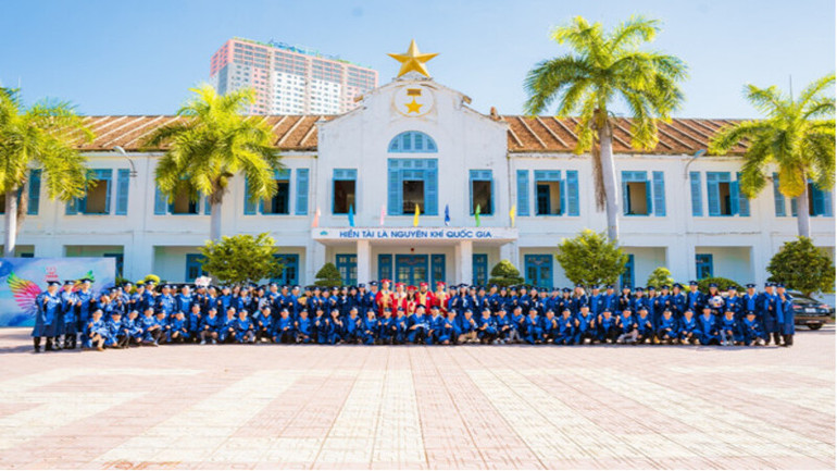 Sau 65 năm, Trường đại học Nha Trang đào tạo hơn 68.000 cử nhân/kỹ sư, hơn 4.200 thạc sĩ và 113 tiến sĩ. (Ảnh: NGỌC BÍCH)