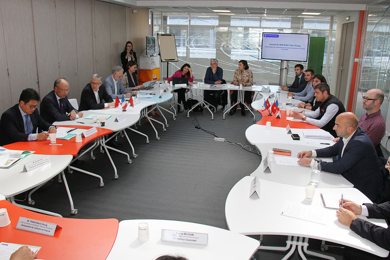 Các doanh nghiệp Pháp mong muốn xúc tiến các dự án kinh doanh và đầu tư tại Việt Nam. (Ảnh: KHẢI HOÀN)