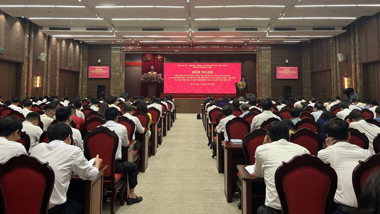 Quang cảnh hội nghị.