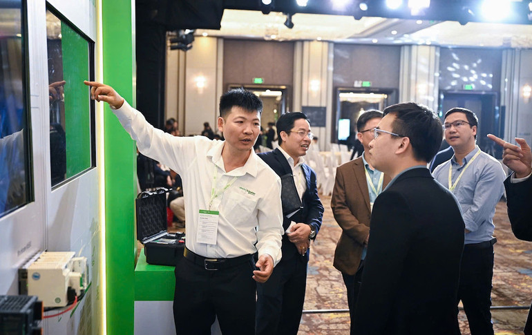 Nhiều giải pháp của Schneider Electric được giới thiệu tại khu vực Innovation Hub