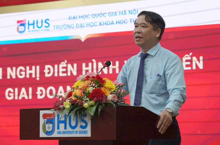 Giáo sư, Tiến sĩ Lê Thanh Sơn, Hiệu trưởng Trường đại học Khoa học Tự nhiên Giáo sư, Tiến sĩ Lê Thanh Sơn, Hiệu trưởng Trường đại học Khoa học Tự nhiên
