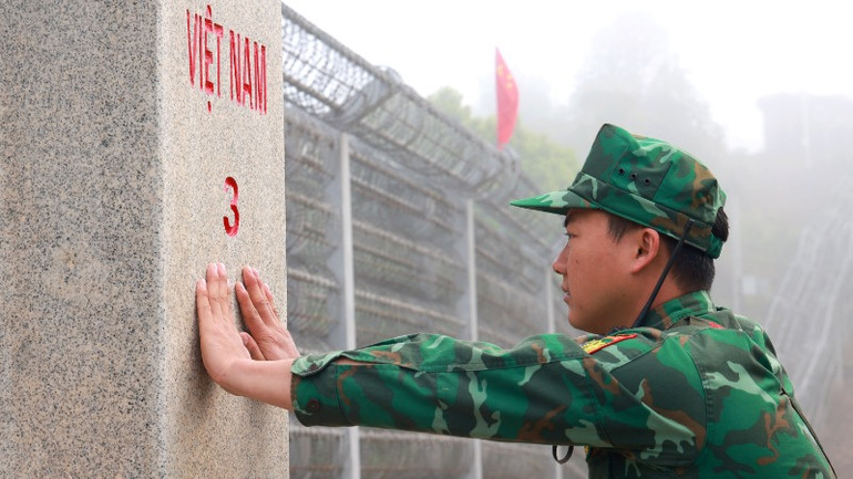 Niềm tự hào, xúc động trong trái tim người lính biên phòng.