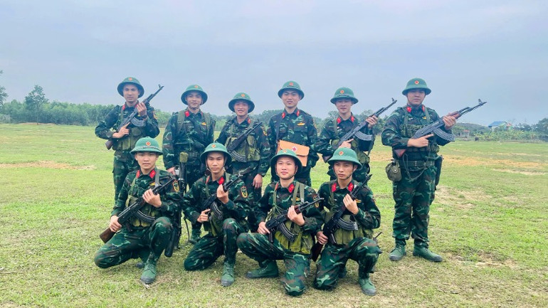 Kỷ niệm thao trường.