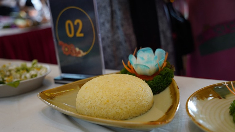 Xôi vò truyền thống.