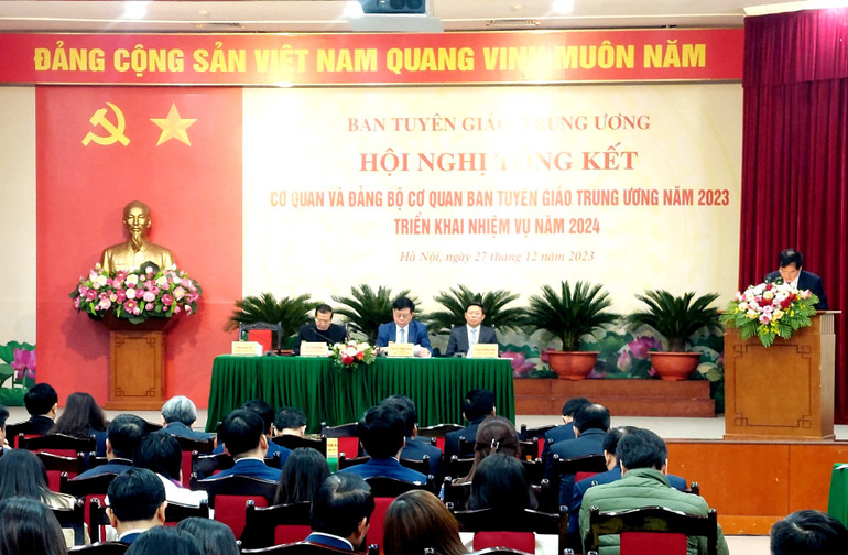 Quang cảnh hội nghị.