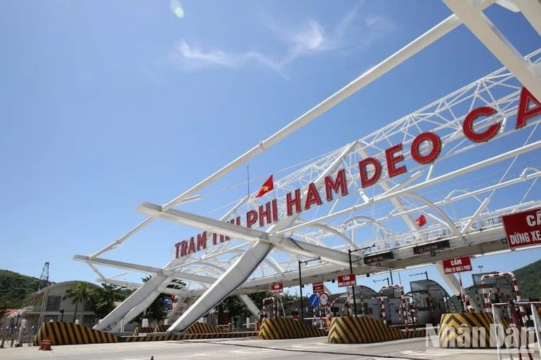 Trạm thu phí hoàn vốn cho dự án hầm đường bộ Đèo Cả.