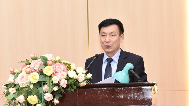 Đồng chí Phạm Đình Nghị, Chủ tịch Ủy ban nhân dân tỉnh Nam Định phát biểu tại lễ công bố quyết định. (Ảnh: XUÂN TRƯỜNG)