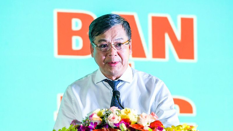 Phó Chủ tịch Ủy ban nhân dân tỉnh Nam Định Trần Lê Đoài phát biểu tại lễ khai mạc. (Ảnh: XUÂN TRƯỜNG) Phó Chủ tịch Ủy ban nhân dân tỉnh Nam Định Trần Lê Đoài phát biểu tại lễ khai mạc. (Ảnh: XUÂN TRƯỜNG)