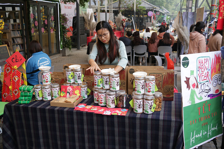 [Ảnh] “Xuân về trên những bàn tay” với trẻ tự kỷ ảnh 4