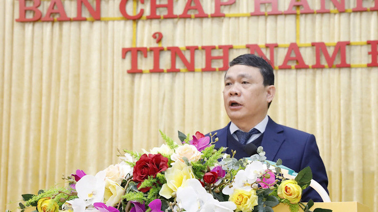 Bí thư Tỉnh ủy, Trưởng Ban Chỉ đạo tỉnh Nam Định Đặng Khánh Toàn phát biểu tại hội nghị.