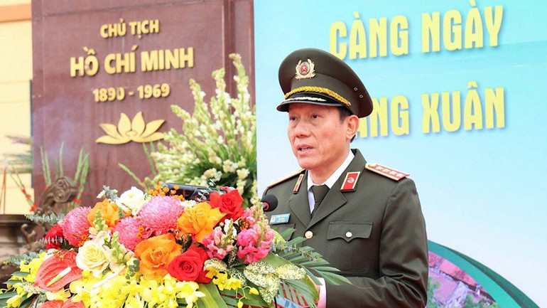 Đại tướng Lương Tam Quang, Ủy viên Bộ Chính trị, Bộ trưởng Công an phát biểu tại lễ phát động. (Ảnh: THÙY DƯƠNG) Đại tướng Lương Tam Quang, Ủy viên Bộ Chính trị, Bộ trưởng Công an phát biểu tại lễ phát động. (Ảnh: THÙY DƯƠNG)