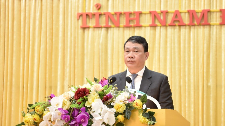 Đồng chí Đặng Khánh Toàn, Bí thư Tỉnh ủy Nam Định phát biểu tại hội nghị. (Ảnh: XUÂN TRƯỜNG)