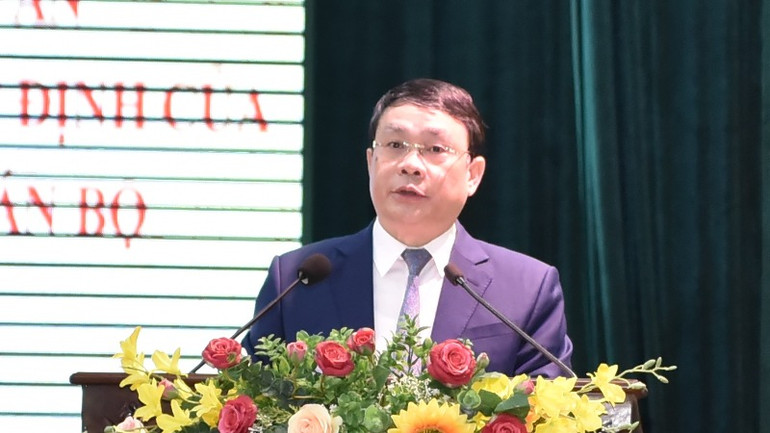 Đồng chí Bí thư Tỉnh ủy Nam Định Đặng Khánh Toàn phát biểu tại buổi lễ.