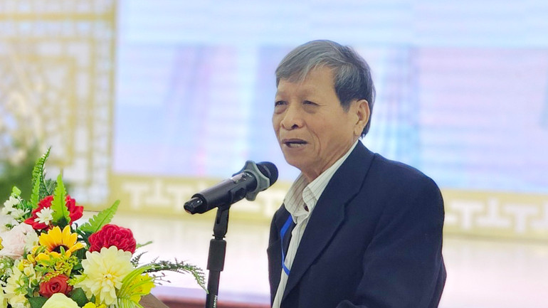 PGS- Tiến sĩ Đỗ Bang phát biểu tại hội thảo. PGS- Tiến sĩ Đỗ Bang phát biểu tại hội thảo.