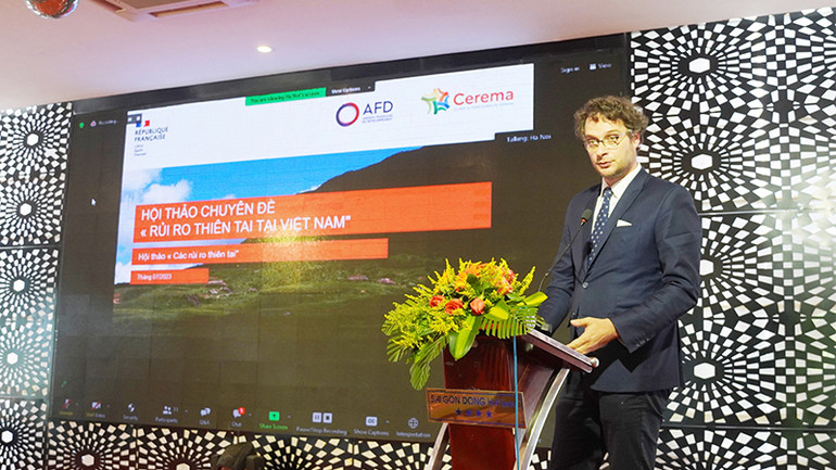 Đại diện Cơ quan Phát triển Pháp phát biểu tại hội thảo.